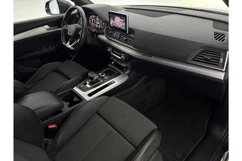 Audi Q5 55 TFSI e Quattro S-line 327PK Camera LED Virtual ACC Clima Navi 20"LMV PDC