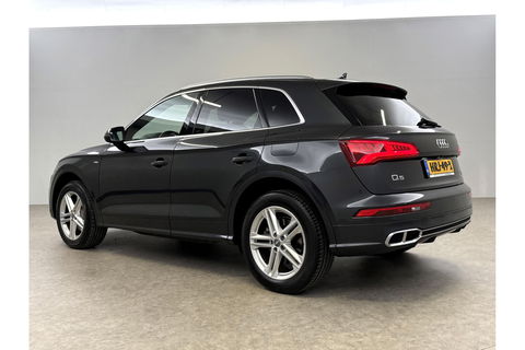 Audi Q5 55 TFSI e Quattro S-line 327PK Camera LED Virtual ACC Clima Navi 20"LMV PDC