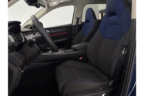 Lynk Co 01 1.5 | UNIEK Matte Grijs | 262PK Pano LED Sfeer 360Camera Memory ACC Virtual Carplay Clima Navi 20"LMV