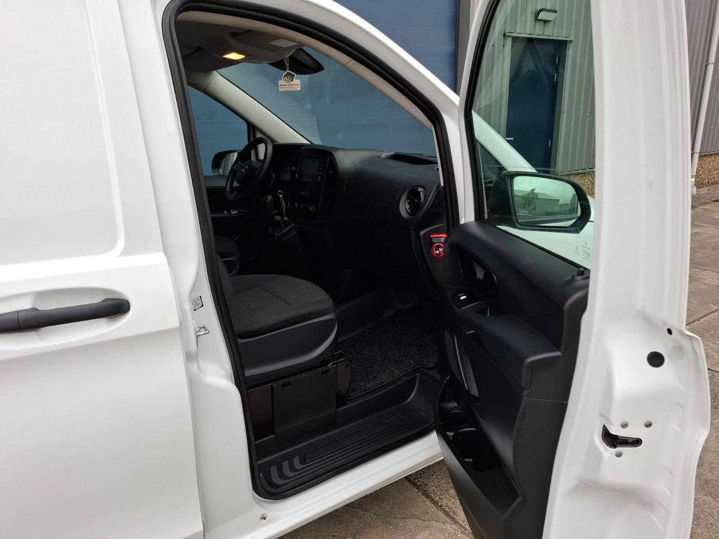 Mercedes-Benz Vito 116 CDI Lang AIRCO / CRUISE CONTROLE / NAVI / L2H1