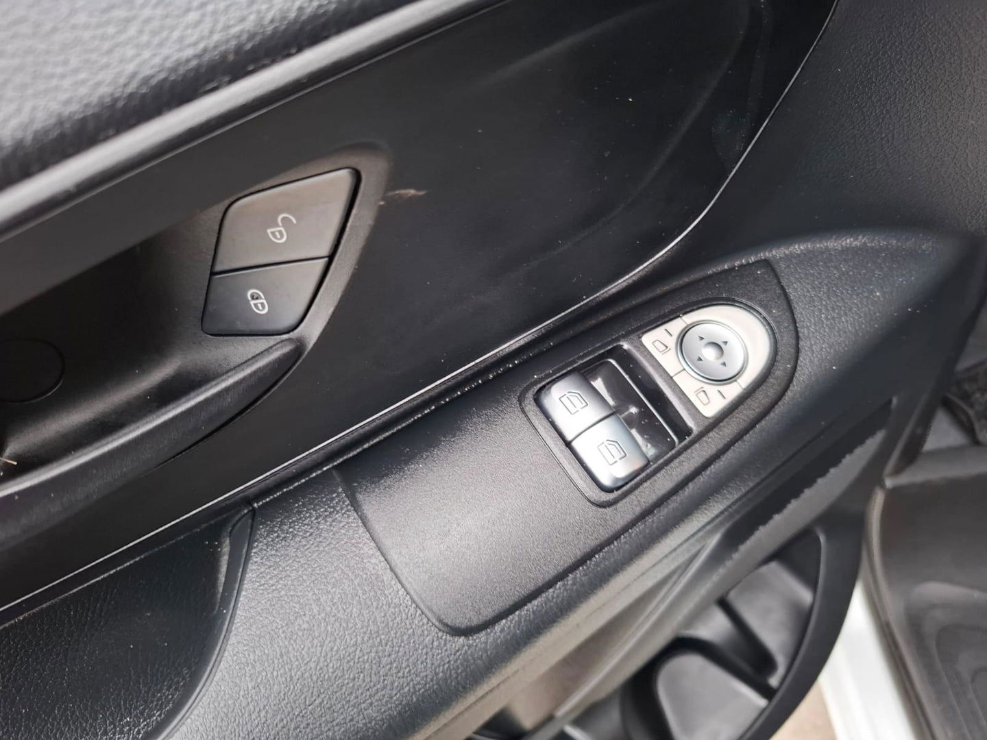 Mercedes-Benz Vito 116 CDI Lang AIRCO / CRUISE CONTROLE / NAVI / L2H1