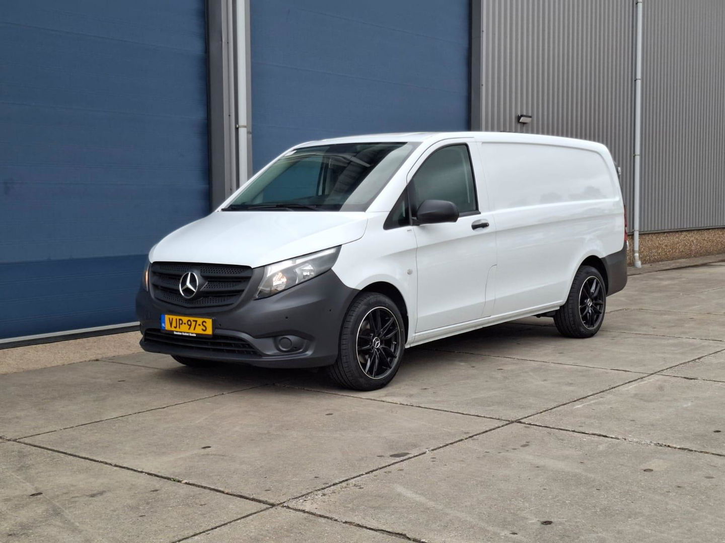 Mercedes-Benz Vito 116 CDI Lang AIRCO / CRUISE CONTROLE / NAVI / L2H1
