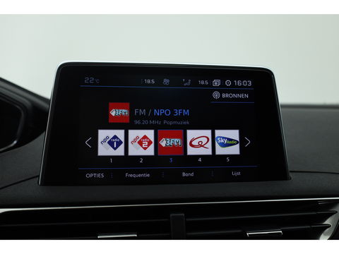 Peugeot 5008 1.2 PureTech GT-Line 7pers. | Pano | Trekhaak | Camera | Dodehoek | Apple CarPlay & Android Auto |