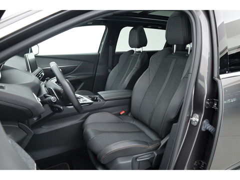Peugeot 5008 1.2 PureTech GT-Line 7pers. | Pano | Trekhaak | Camera | Dodehoek | Apple CarPlay & Android Auto |