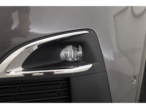 Peugeot 5008 1.2 PureTech GT-Line 7pers. | Pano | Trekhaak | Camera | Dodehoek | Apple CarPlay & Android Auto |