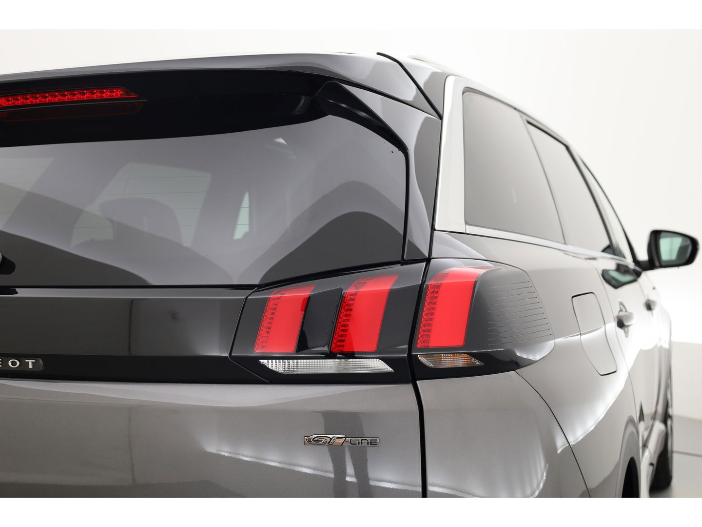 Peugeot 5008 1.2 PureTech GT-Line 7pers. | Pano | Trekhaak | Camera | Dodehoek | Apple CarPlay & Android Auto |
