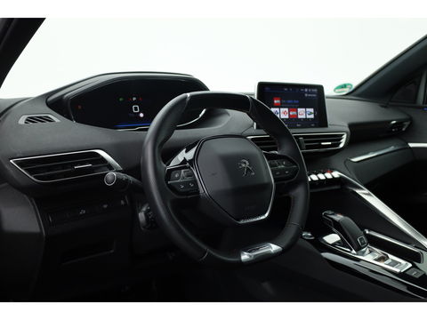 Peugeot 5008 1.2 PureTech GT-Line 7pers. | Pano | Trekhaak | Camera | Dodehoek | Apple CarPlay & Android Auto |