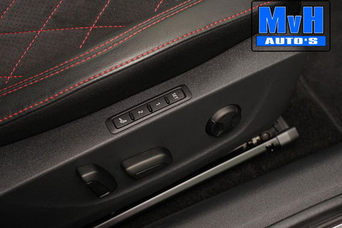 Škoda Octavia Combi 1.4 TSI RS iV PHEV Business 245PK|RS SEATS|PANO