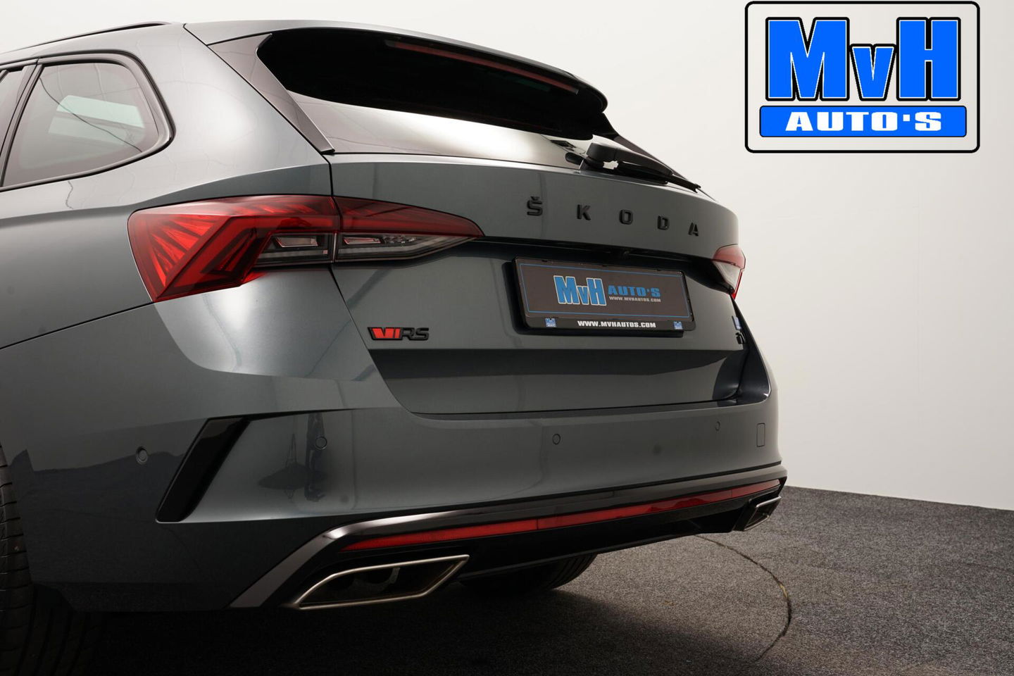Škoda Octavia Combi 1.4 TSI RS iV PHEV Business 245PK|RS SEATS|PANO