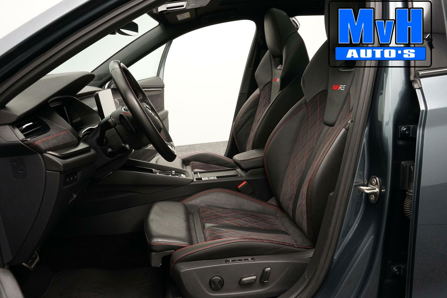 Škoda Octavia Combi 1.4 TSI RS iV PHEV Business 245PK|RS SEATS|PANO