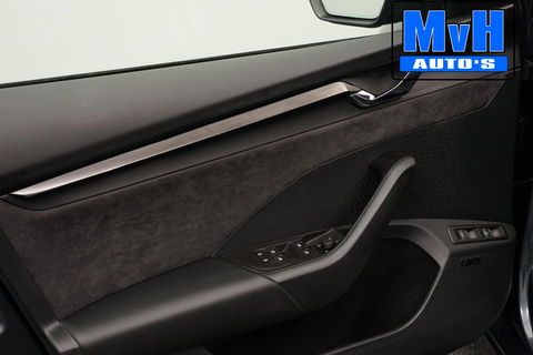 Škoda Octavia Combi 1.4 TSI RS iV PHEV Business 245PK|RS SEATS|PANO