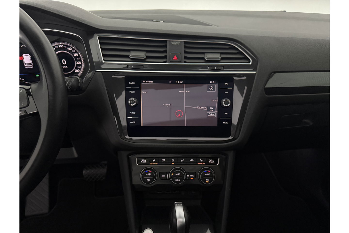 Volkswagen Tiguan Allspace 1.4 TSI R-line DSG Pano LED Dynaudio Camera Carplay ACC Clima Trekhaak Virtual Navi PDC 19"LMV