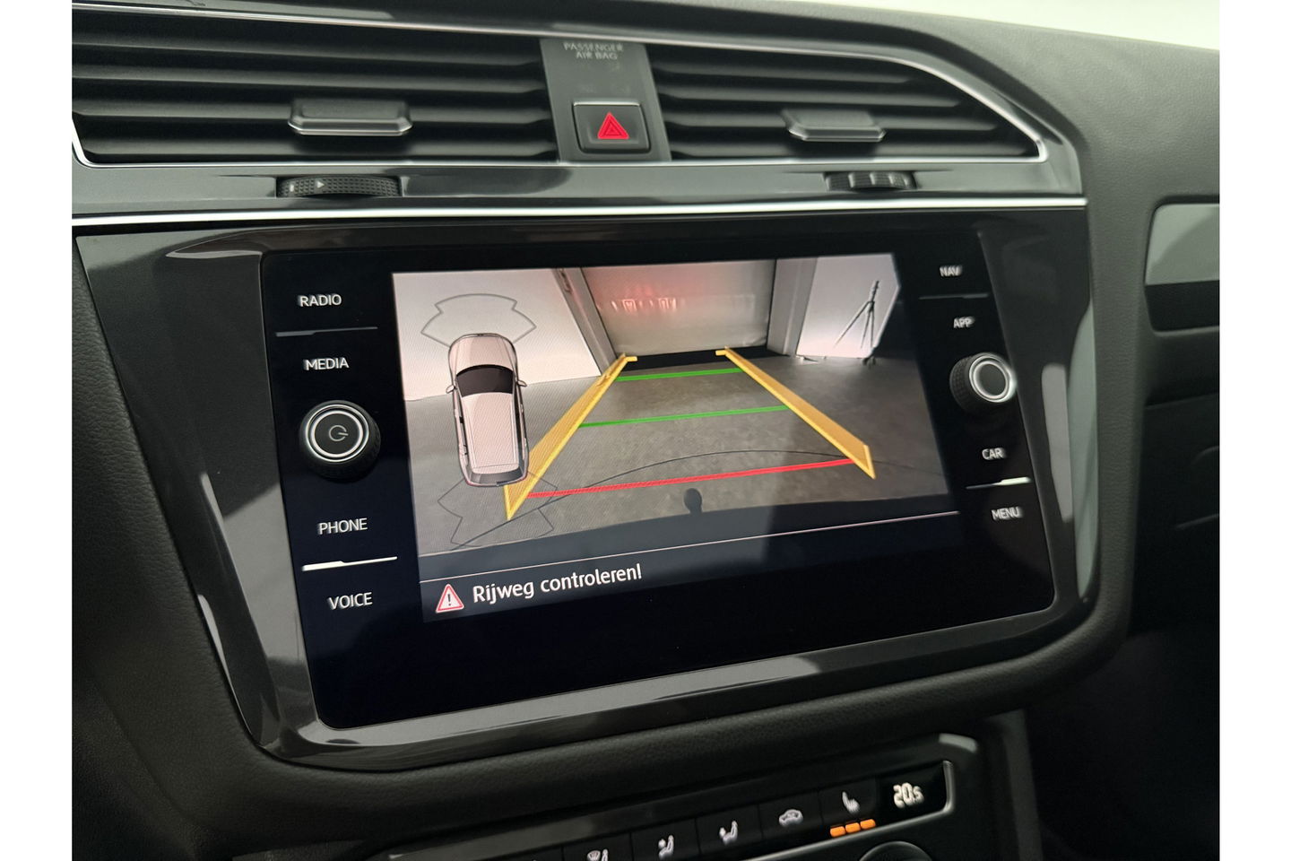 Volkswagen Tiguan Allspace 1.4 TSI R-line DSG Pano LED Dynaudio Camera Carplay ACC Clima Trekhaak Virtual Navi PDC 19"LMV