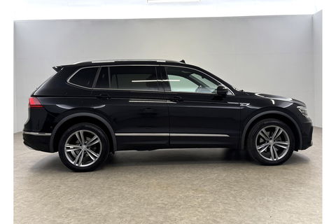Volkswagen Tiguan Allspace 1.4 TSI R-line DSG Pano LED Dynaudio Camera Carplay ACC Clima Trekhaak Virtual Navi PDC 19"LMV
