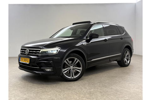 Volkswagen Tiguan Allspace 1.4 TSI R-line DSG Pano LED Dynaudio Camera Carplay ACC Clima Trekhaak Virtual Navi PDC 19"LMV