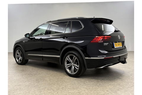 Volkswagen Tiguan Allspace 1.4 TSI R-line DSG Pano LED Dynaudio Camera Carplay ACC Clima Trekhaak Virtual Navi PDC 19"LMV