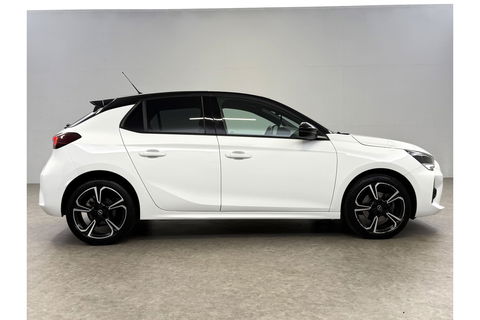 Opel Corsa 1.2 GS Line Clima Cruise Carplay LED Navigatie PDC 17"LMV