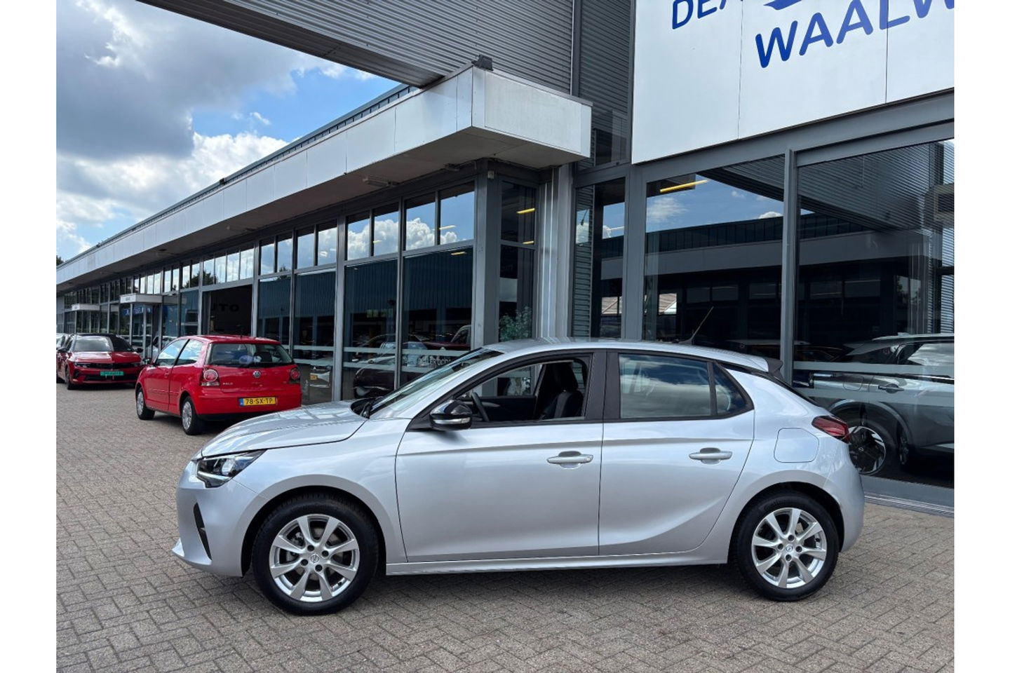 Opel Corsa 1.2 EDITION NAVI AIRCO CRUISE CONTROL