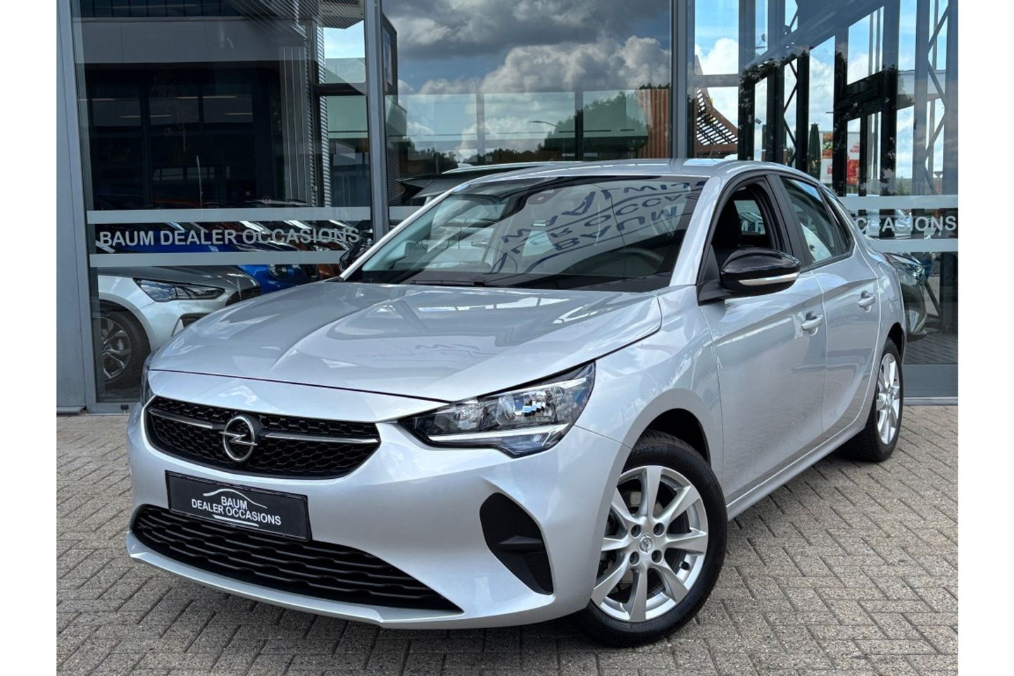 Opel Corsa 1.2 EDITION NAVI AIRCO CRUISE CONTROL
