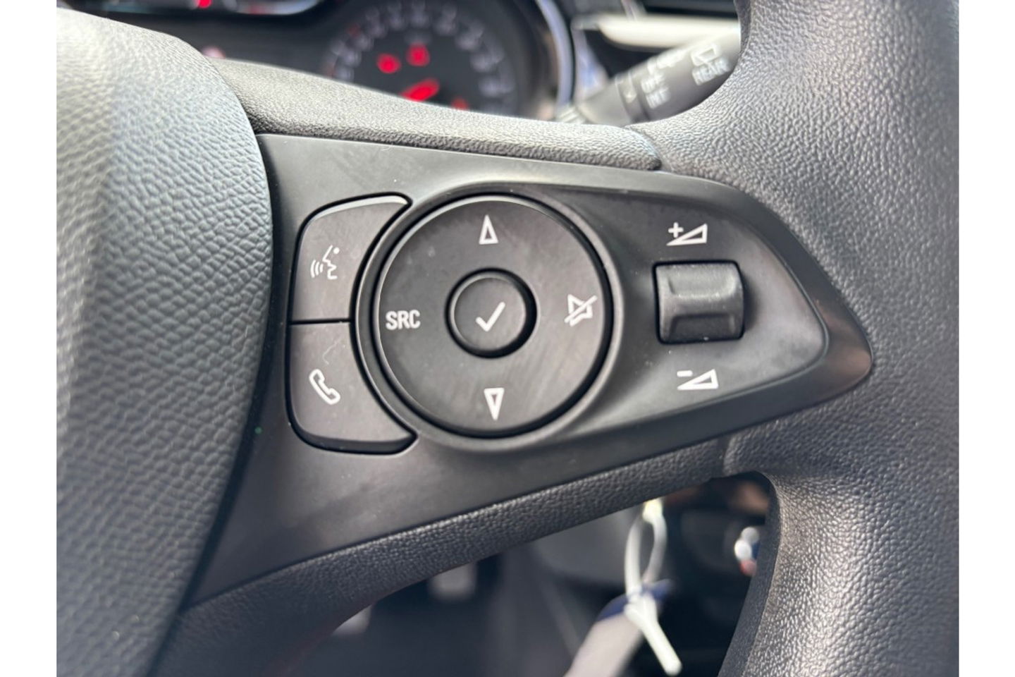 Opel Corsa 1.2 EDITION NAVI AIRCO CRUISE CONTROL