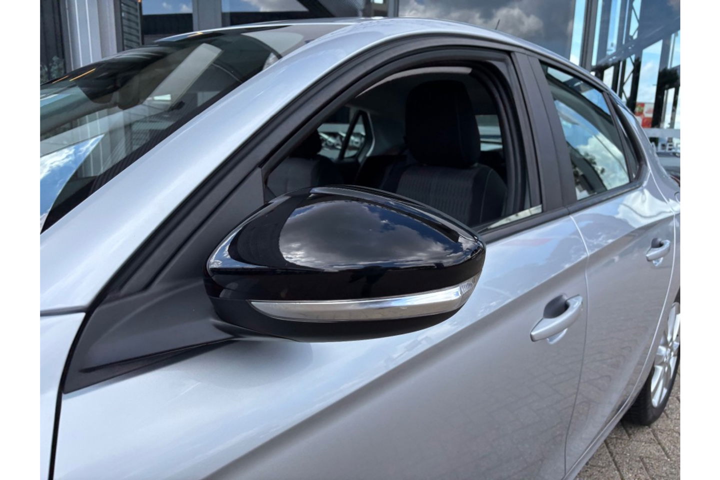 Opel Corsa 1.2 EDITION NAVI AIRCO CRUISE CONTROL
