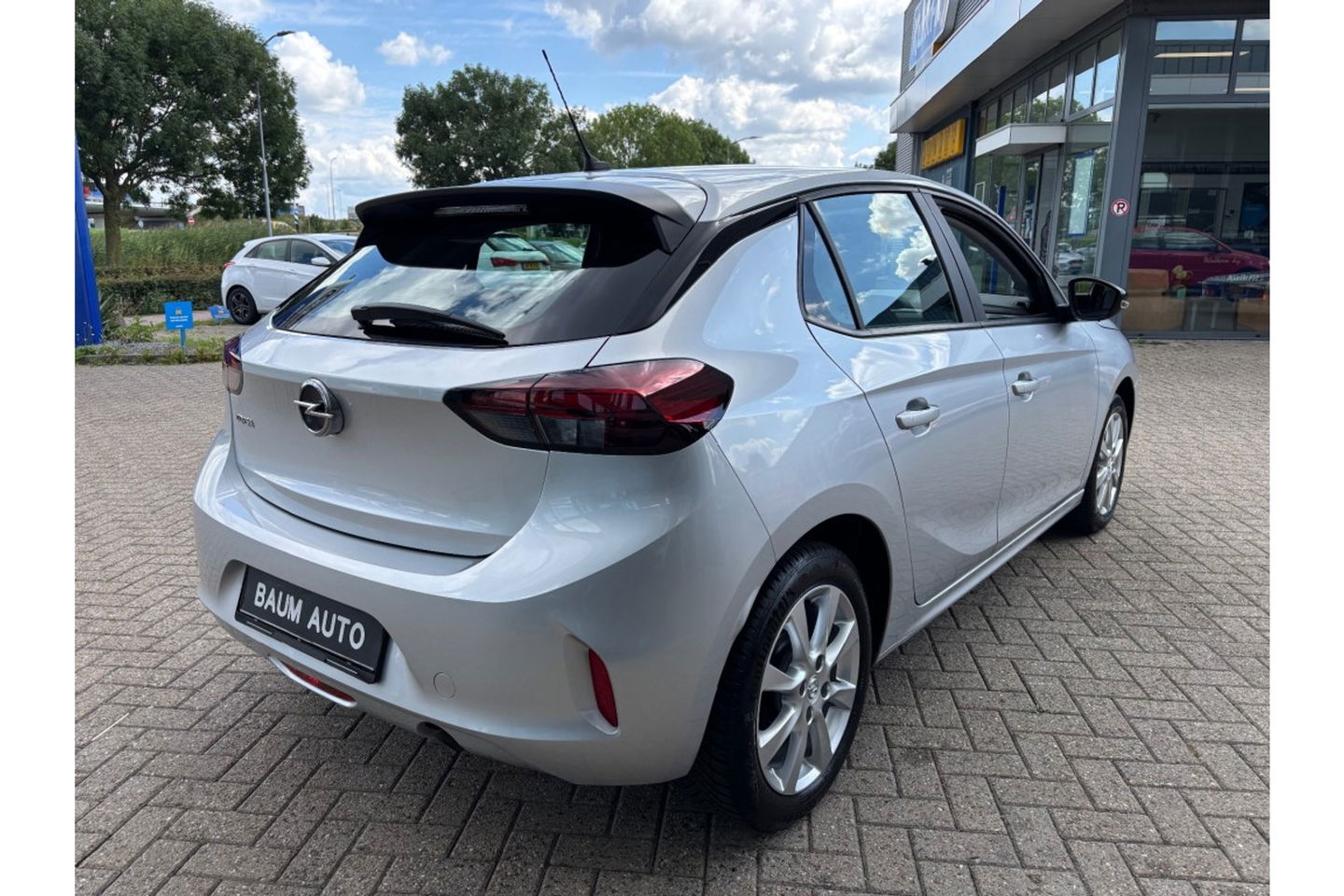 Opel Corsa 1.2 EDITION NAVI AIRCO CRUISE CONTROL