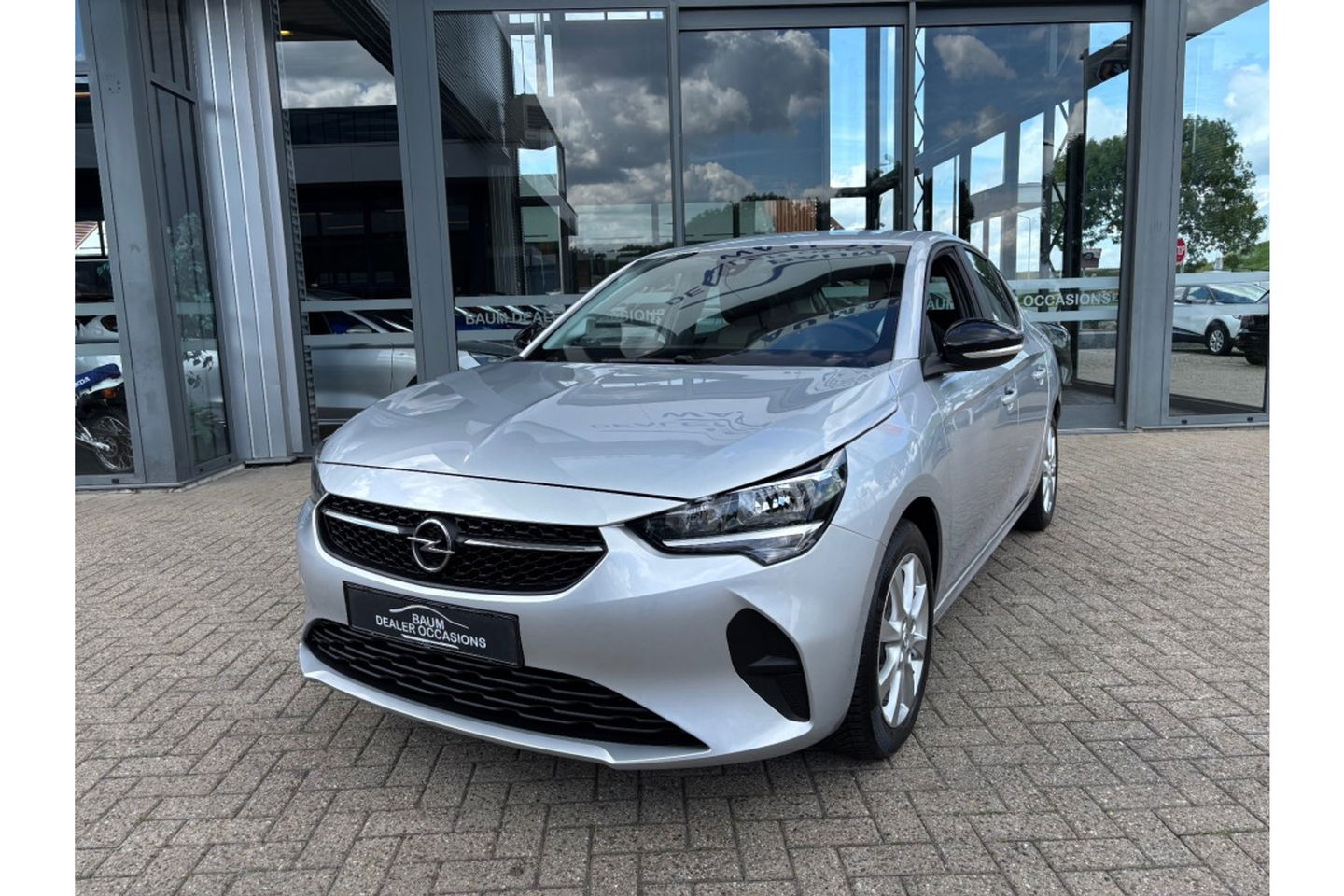 Opel Corsa 1.2 EDITION NAVI AIRCO CRUISE CONTROL