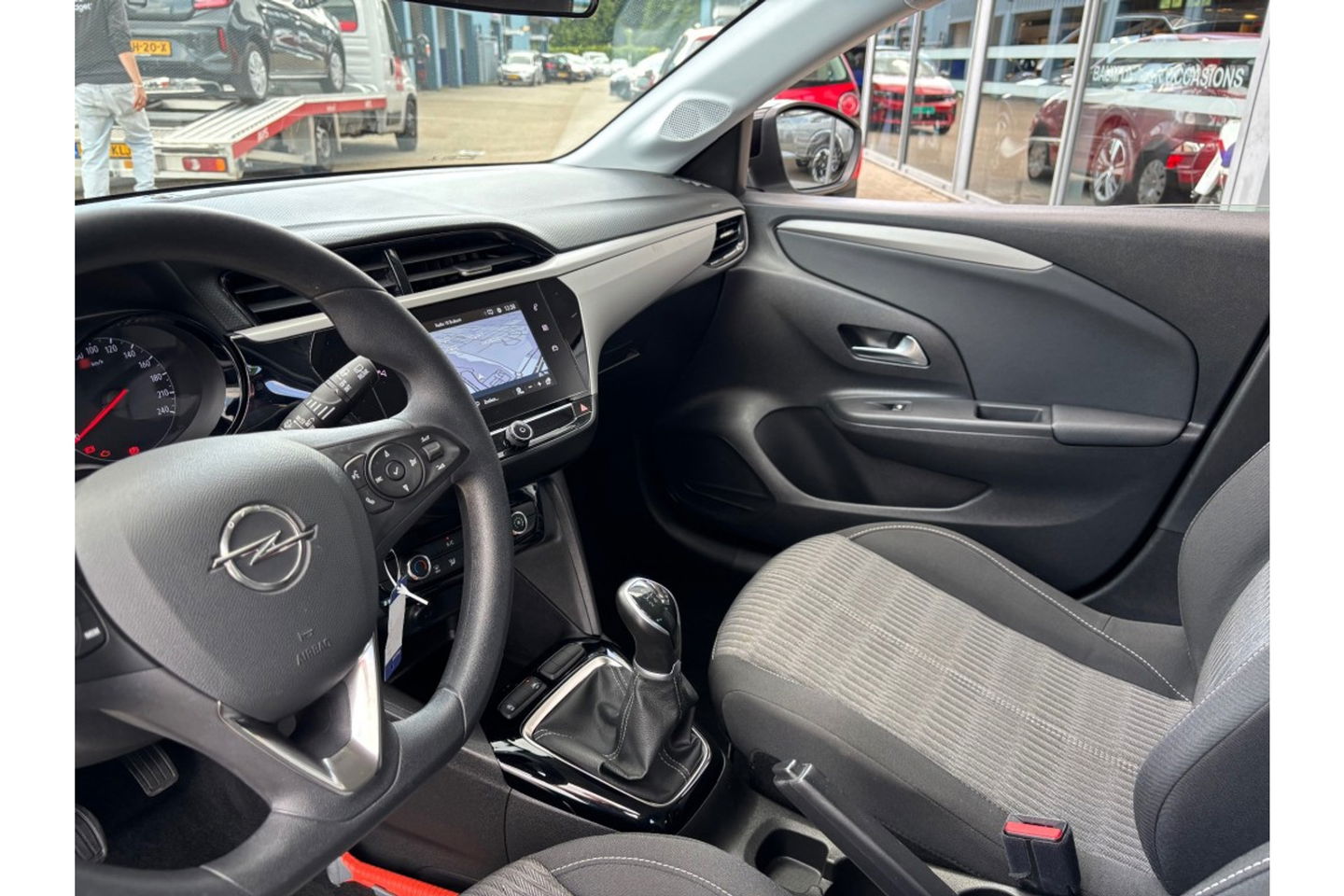 Opel Corsa 1.2 EDITION NAVI AIRCO CRUISE CONTROL