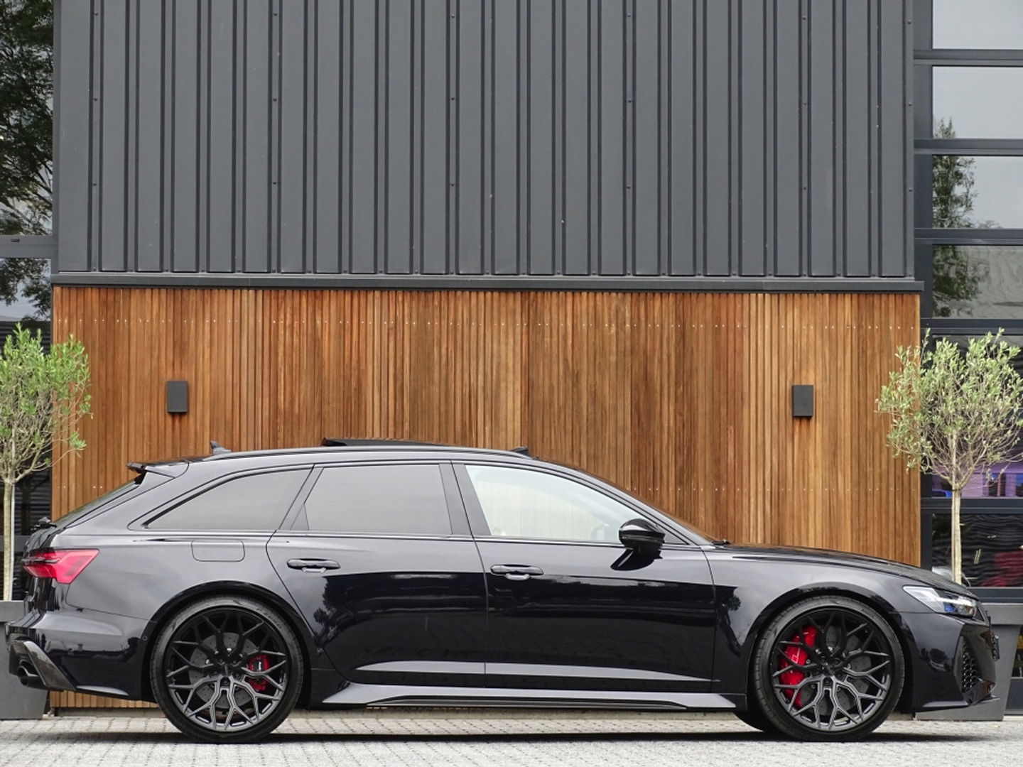 Audi RS6 RS6 V8T 601PK Quattro / Ceramic / B&O / carbon / Laser