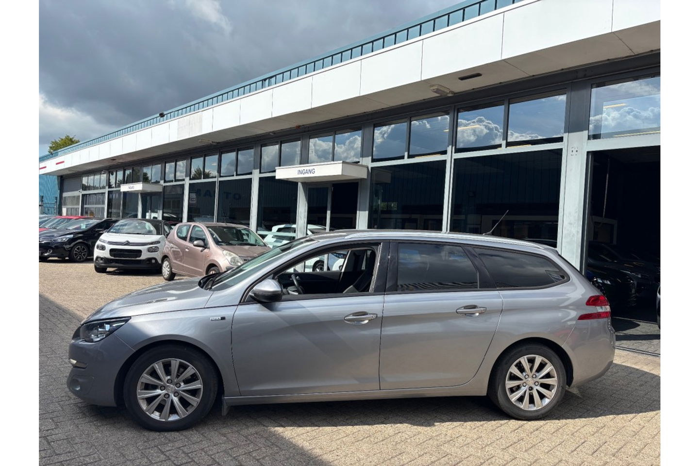 Peugeot 308 1.2 PURETECH STYLE 110 PK NAVI AIRCO/ECC PDC