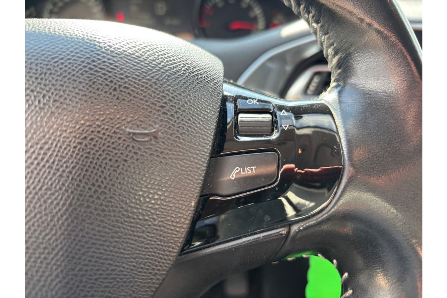 Peugeot 308 1.2 PURETECH STYLE 110 PK NAVI AIRCO/ECC PDC