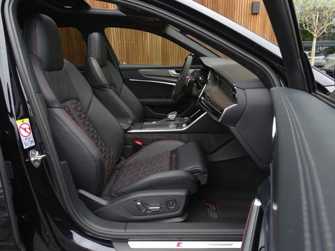 Audi RS6 RS6 V8T 601PK Quattro / Ceramic / B&O / carbon / Laser