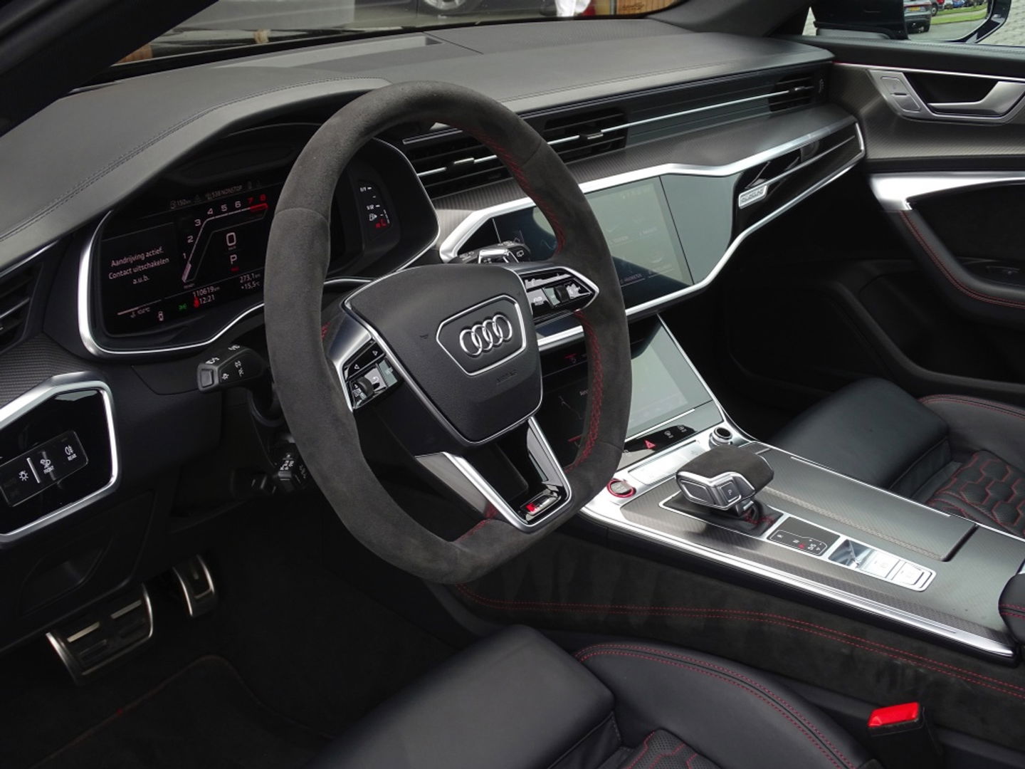 Audi RS6 RS6 V8T 601PK Quattro / Ceramic / B&O / carbon / Laser