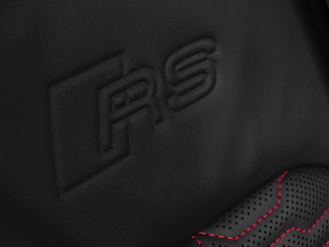 Audi RS6 RS6 V8T 601PK Quattro / Ceramic / B&O / carbon / Laser