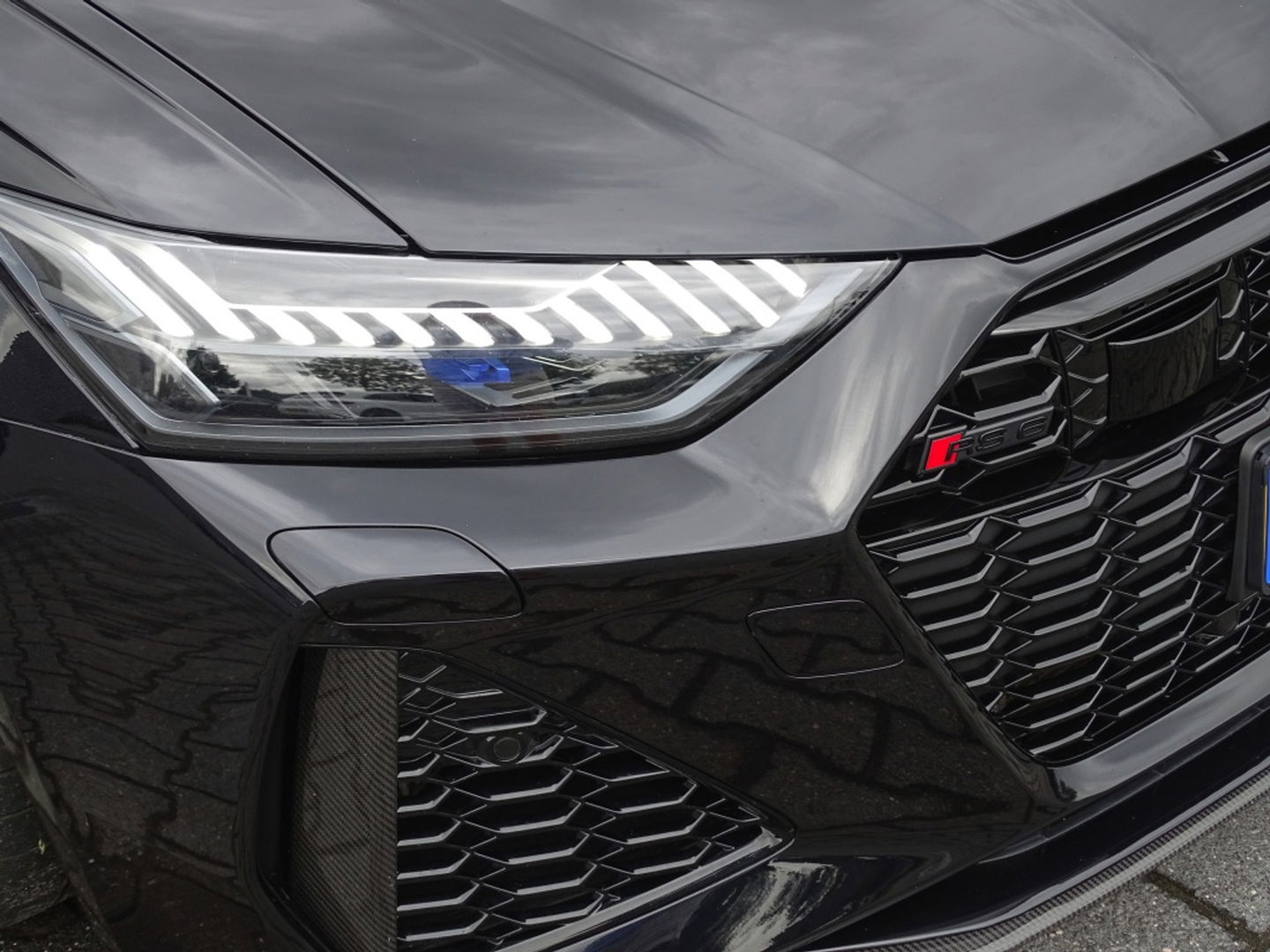 Audi RS6 RS6 V8T 601PK Quattro / Ceramic / B&O / carbon / Laser