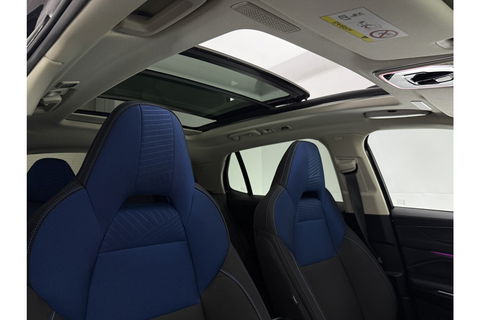 Lynk Co 01 1.5 262PK 360 Camera Memory Pano LED Sfeer ACC Virtual Carplay Clima Navi PDC 20"LMV