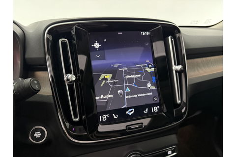 Volvo XC40 1.5 T5 Twin Engine Inscription 262PK Pano Sfeer LED Harman Kardon ACC Leder Clima Navi PDC 19"LMV