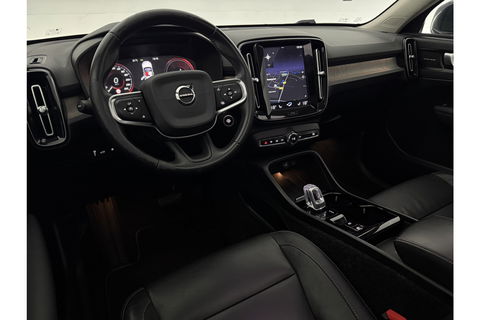 Volvo XC40 1.5 T5 Twin Engine Inscription 262PK Pano Sfeer LED Harman Kardon ACC Leder Clima Navi PDC 19"LMV