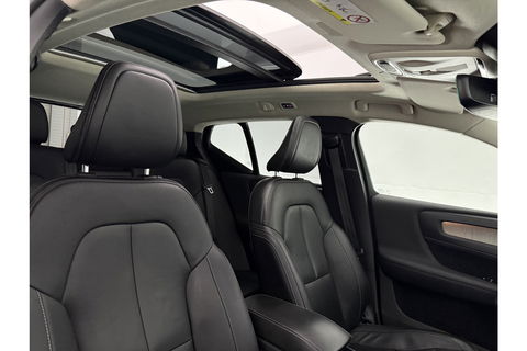 Volvo XC40 1.5 T5 Twin Engine Inscription 262PK Pano Sfeer LED Harman Kardon ACC Leder Clima Navi PDC 19"LMV