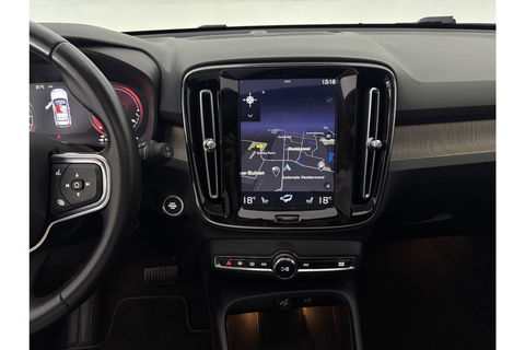 Volvo XC40 1.5 T5 Twin Engine Inscription 262PK Pano Sfeer LED Harman Kardon ACC Leder Clima Navi PDC 19"LMV