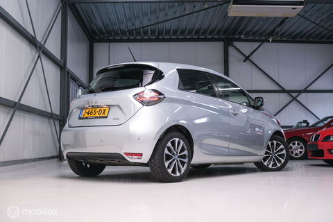 Renault ZOE R135 Intens 52 kWh | winterpack | nl auto | 1e eigenaar | rijklaar |