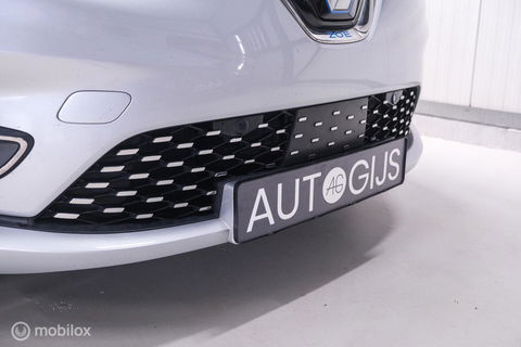 Renault ZOE R135 Intens 52 kWh | winterpack | nl auto | 1e eigenaar | rijklaar |