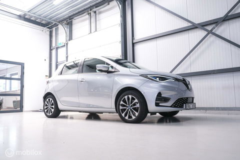 Renault ZOE R135 Intens 52 kWh | winterpack | nl auto | 1e eigenaar | rijklaar |