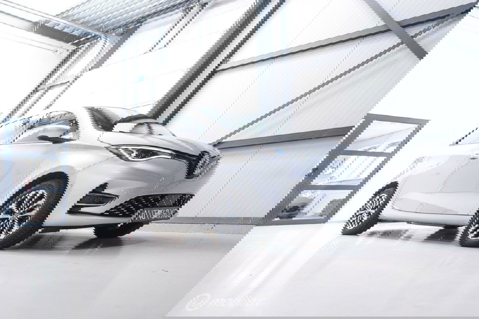 Renault ZOE R135 Intens 52 kWh | winterpack | nl auto | 1e eigenaar | rijklaar |