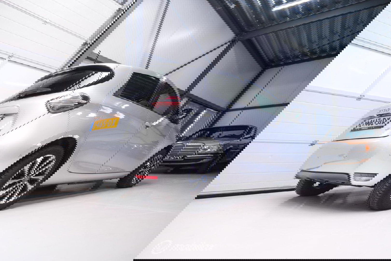 Renault ZOE R135 Intens 52 kWh | winterpack | nl auto | 1e eigenaar | rijklaar |