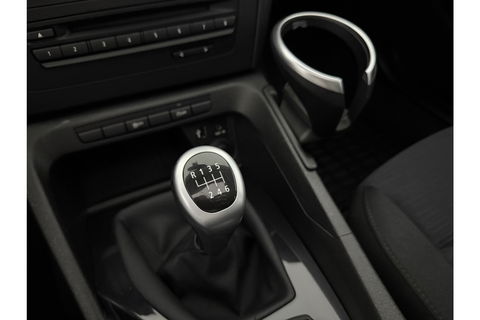 BMW X1 sDrive20i | APK tot 05-2026 | Pano Clima Cruise Trekhaak Navigatie PDC 17"LMV