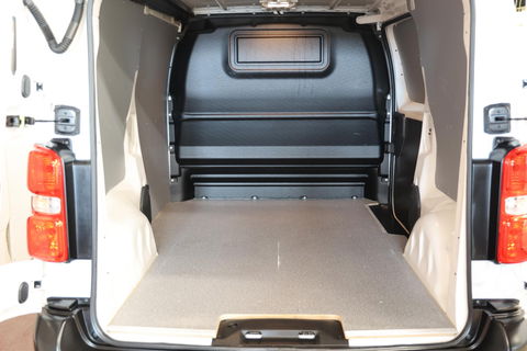 Toyota ProAce Worker 2.0 D-4D 145PK L2H1 LANG EURO 6