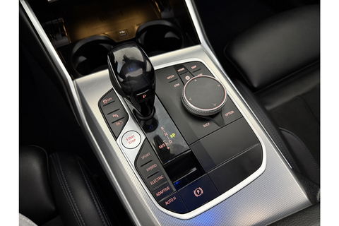 BMW 3-serie 330e xDrive Touring M-Sport 259PK | Pano | LED | Harman Kardon Audio | Trekhaak | Adaptive cruise Sfeer Virtual 19"LMV Carplay Clima Navi PDC