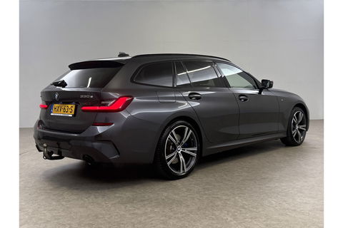BMW 3-serie 330e xDrive Touring M-Sport 259PK | Pano | LED | Harman Kardon Audio | Trekhaak | Adaptive cruise Sfeer Virtual 19"LMV Carplay Clima Navi PDC