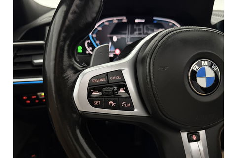 BMW 3-serie 330e xDrive Touring M-Sport 259PK | Pano | LED | Harman Kardon Audio | Trekhaak | Adaptive cruise Sfeer Virtual 19"LMV Carplay Clima Navi PDC